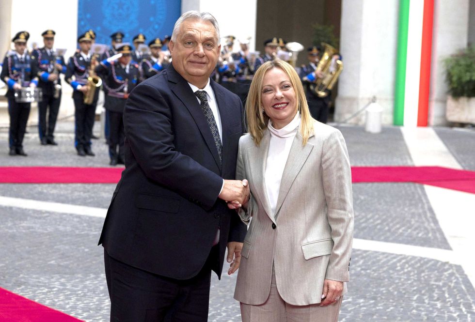 Orbán star a Roma fa rosicare la sinistra: «L’Ue non conta nulla, il gas russo ci serve»