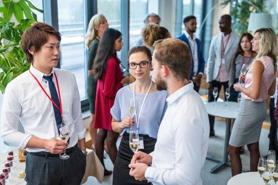 conversation, talking, networking, social anxiety, communication tips