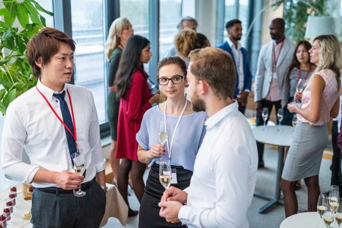 conversation, talking, networking, social anxiety, communication tips