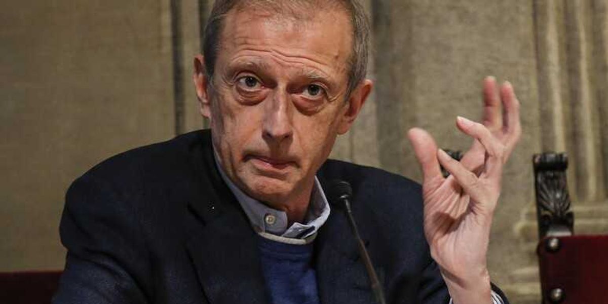 Per i piccoli furti ora c’è l’alibi Fassino: non vanno puniti Per i piccoli furti ora c’è l’alibi Fassino: non vanno puniti