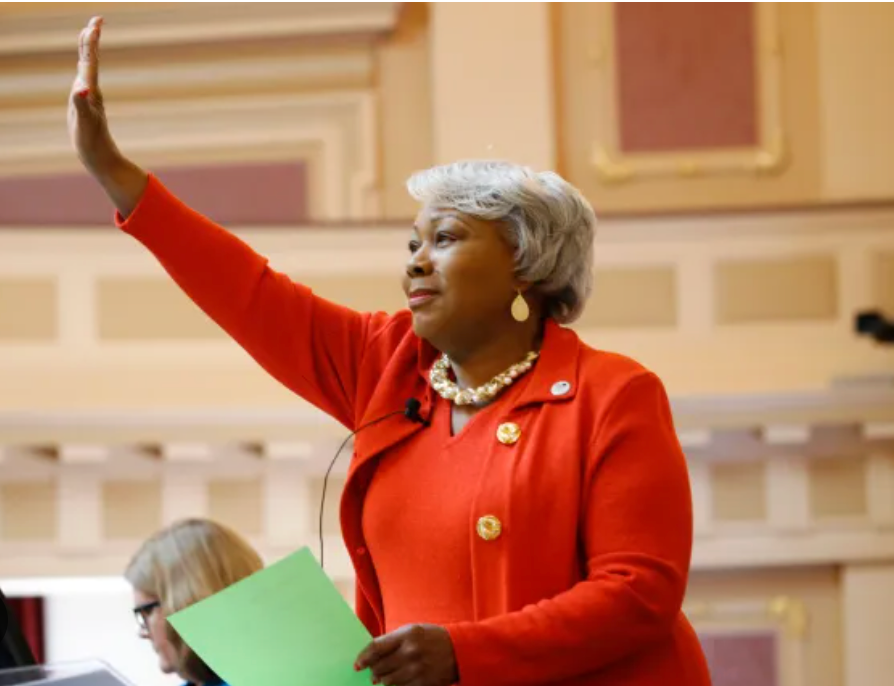 Virginia Democrats Push Back On GOP Gerrymanders (And Republicans Are Whining)