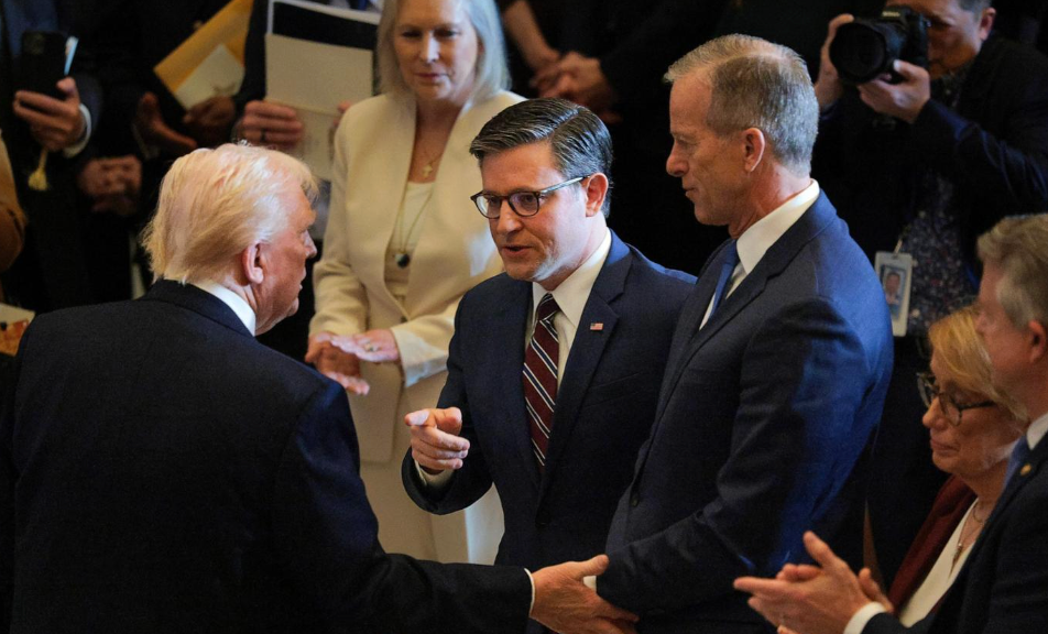 New Poll: Public Anger At Republicans Deepens As Shutdown Drags On