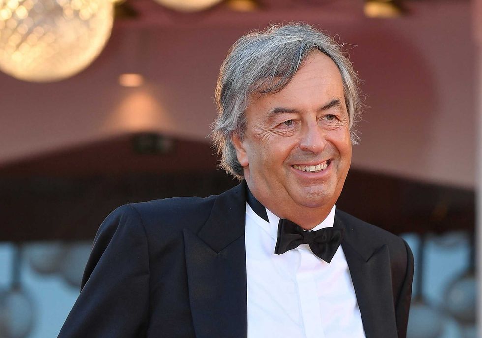 Il piangina Burioni dà l’addio ai social