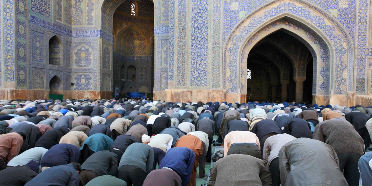 Più di 5.000 firme anti moschea a Sassuolo Più di 5.000 firme anti moschea a Sassuolo