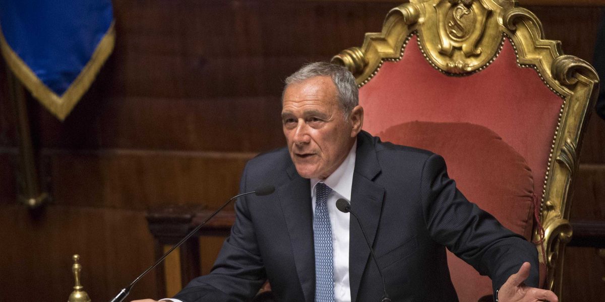 Piero Grasso s’è perso la prova del delitto Mattarella Piero Grasso s’è perso la prova del delitto Mattarella
