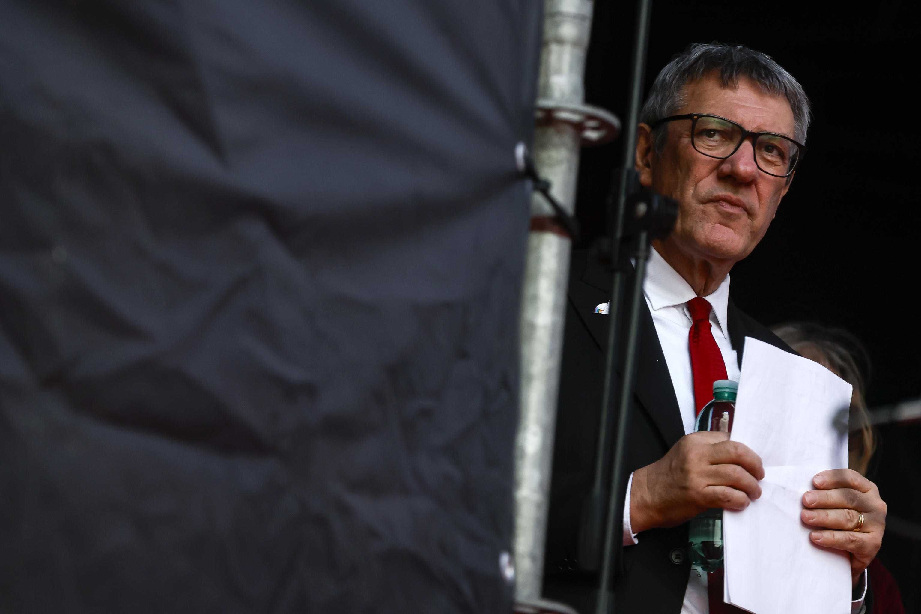 Landini ridotto a rincorrere l’Usb nella gara agli scioperi sulla manovra