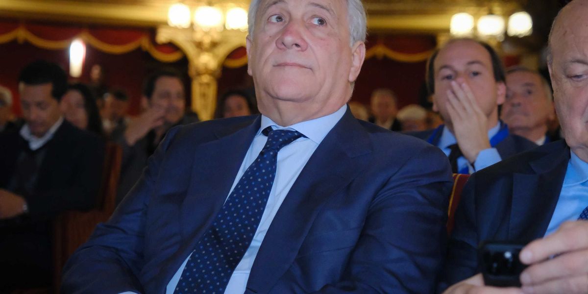avvenire predica pi249 tasse sulla casa ma tajani fa da scudo una norma iniqua da Laverita.info avvenire predica pi249 tasse sulla casa ma tajani fa da scudo una norma iniqua