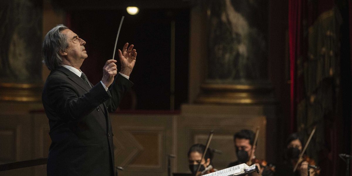 Riccardo Muti: «Meglio Totò dei direttori che fanno lo show» Riccardo Muti: «Meglio Totò dei direttori che fanno lo show»