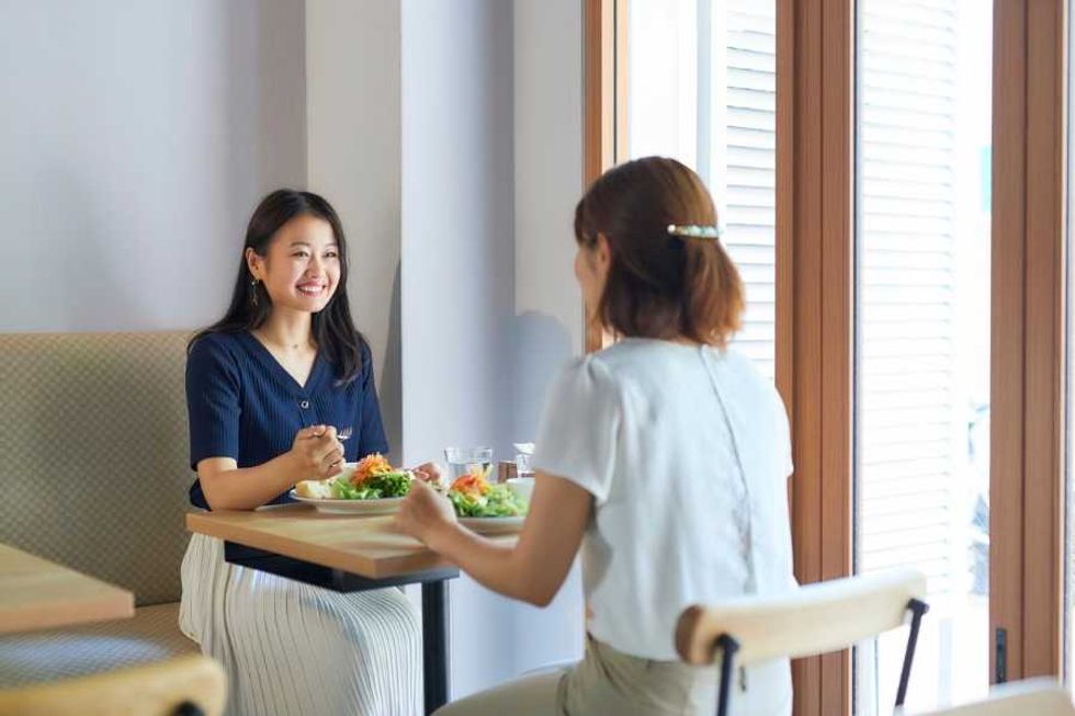 networking, introverts, socializing, professional network, communication skills