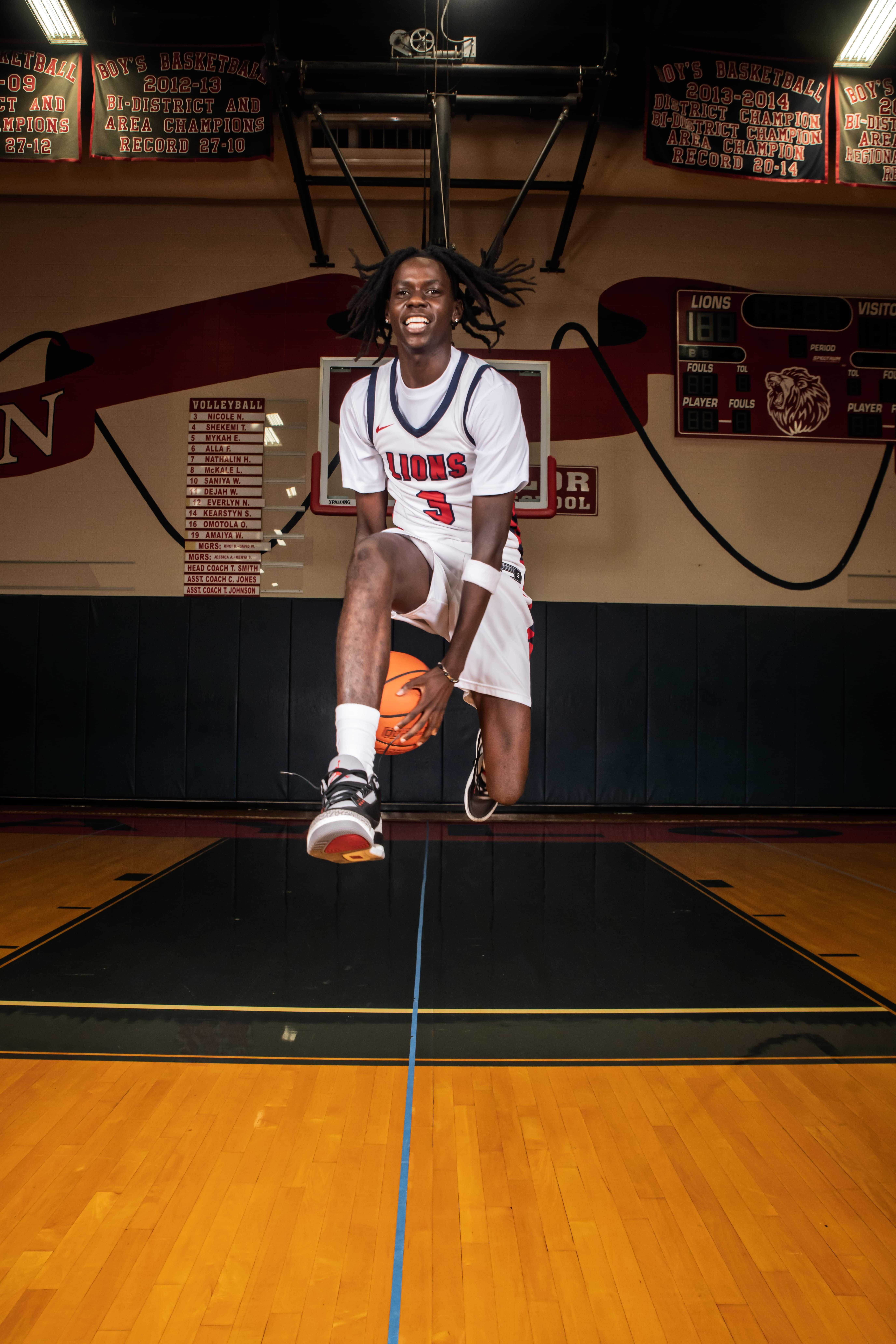 NEXT IN LINE: The latest Kongolo sibling etching his story into Alief Taylor Hoops