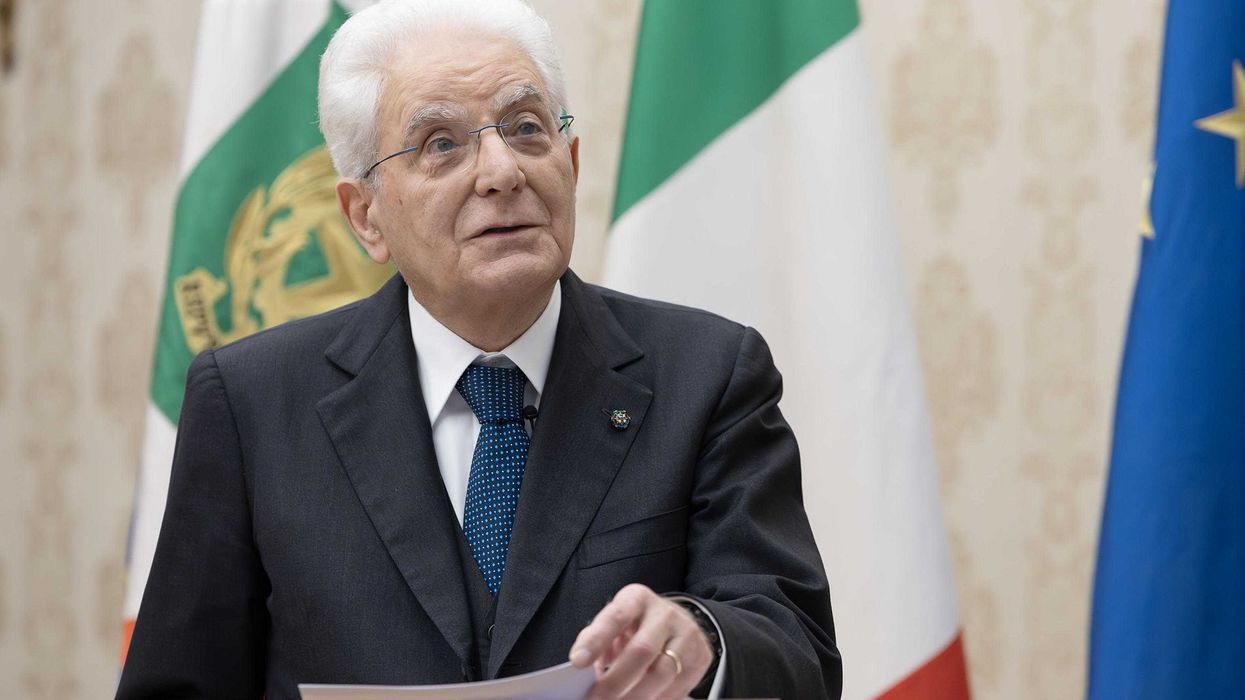 Mattarella insiste sulla difesa Ue