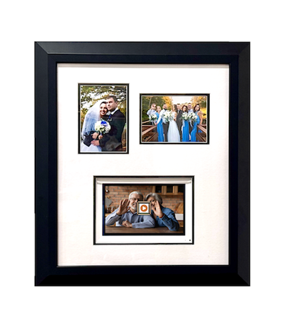 photo of portrait version of Vuephoria vFrame