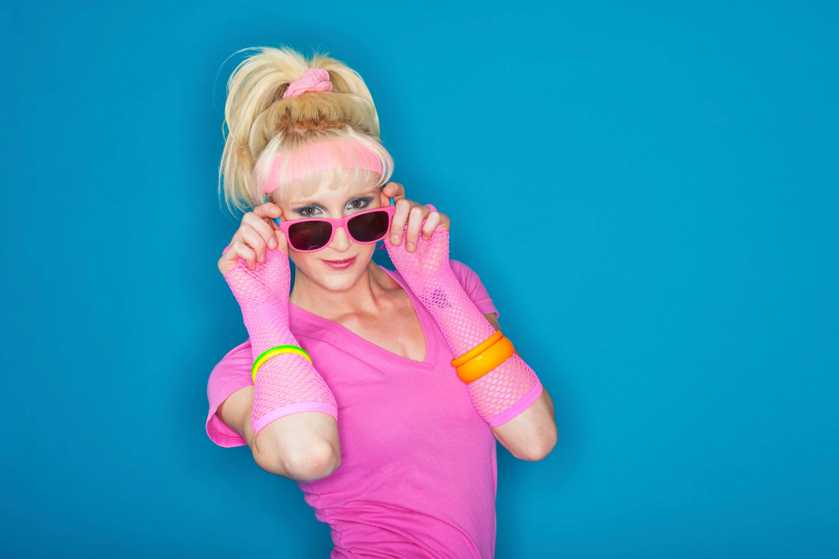 80s, 1980s, pop culture, myths, Reddit, retro, 80s fashion, neon, smoking, homophobia