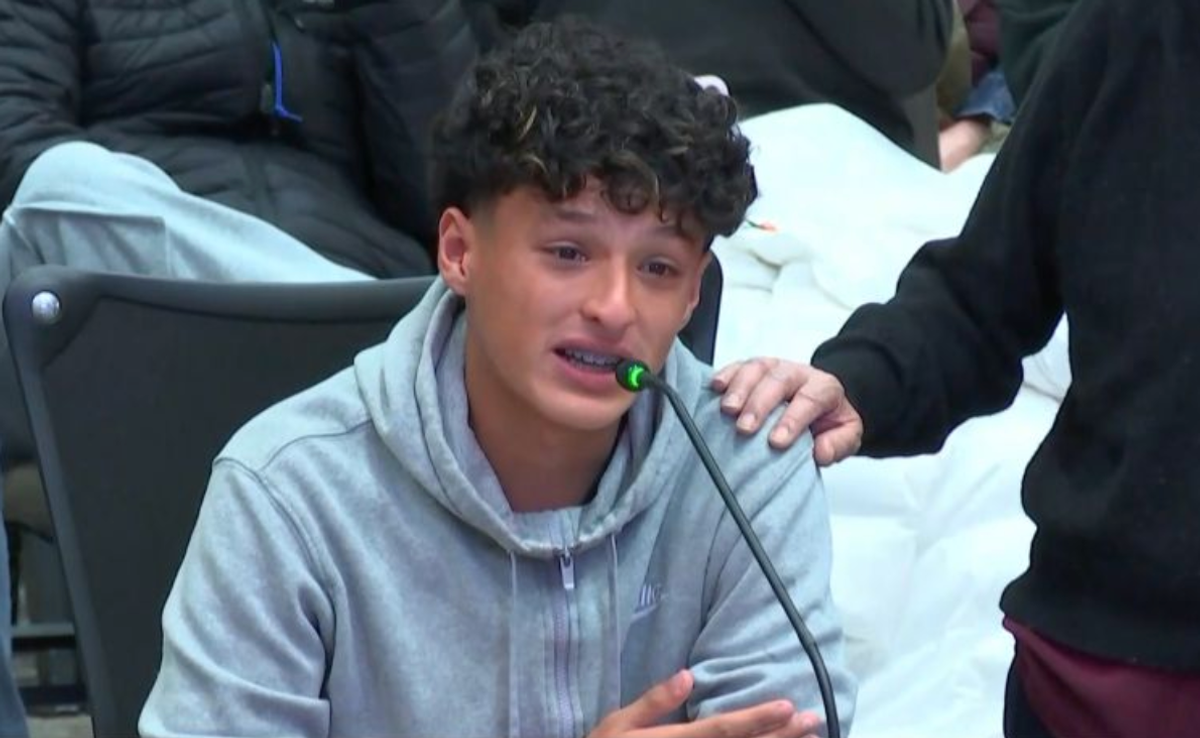 'I’m Scared For My Parents': Oregon Teen Pleads With City Council to Rein ...