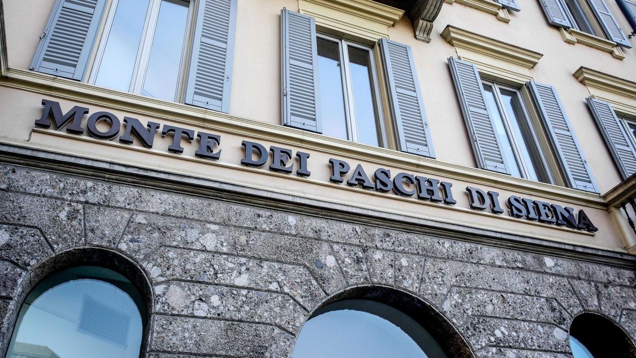 Montepaschi valuta cedole straordinarie: «Con Mediobanca puntiamo all’estero»