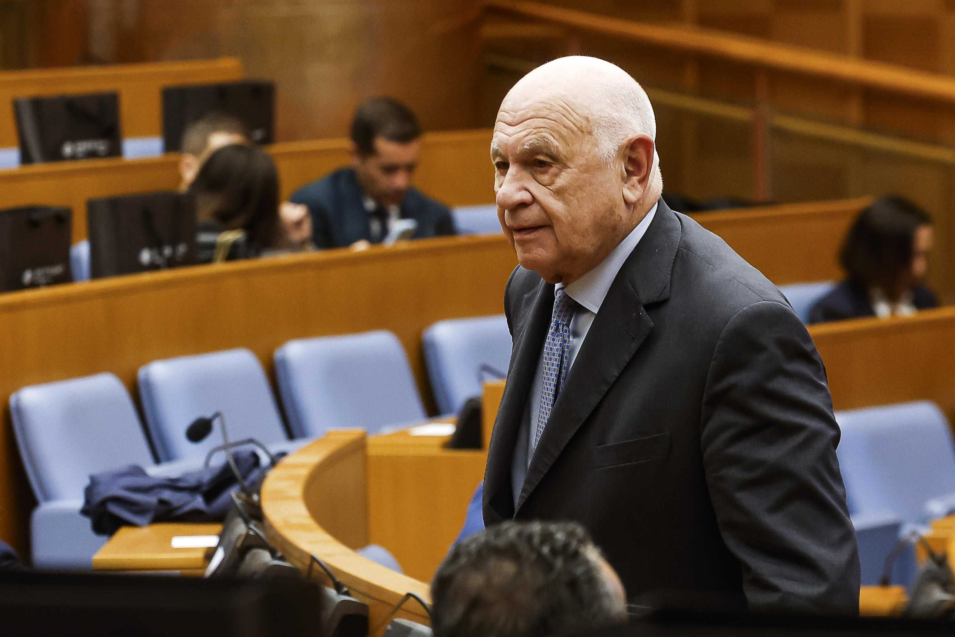 La riforma della giustizia non terremota la Carta ma solo la partitocrazia delle toghe