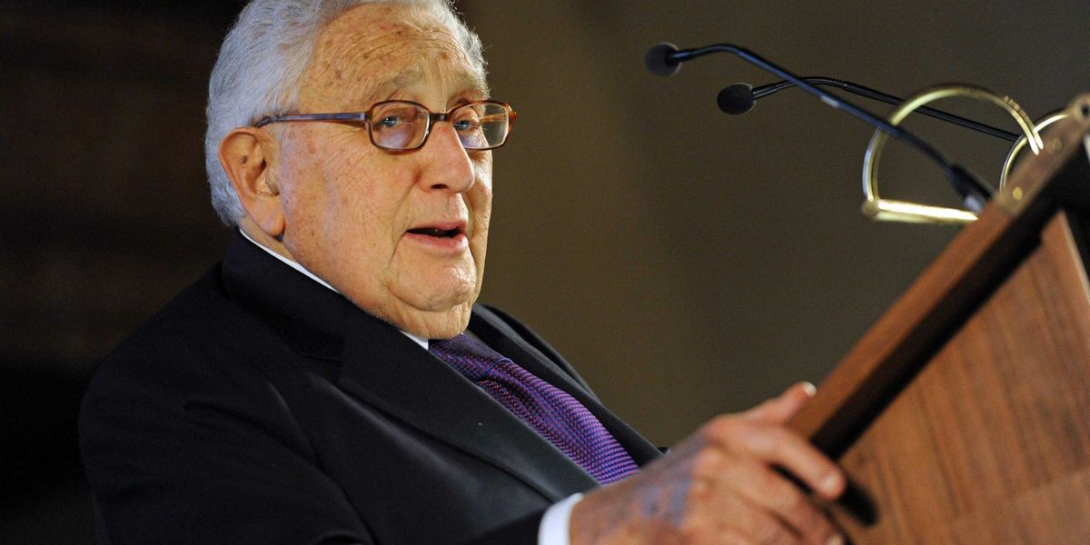 Nessuno si sta chiedendo perché il mondo è finito nel vortice del caos