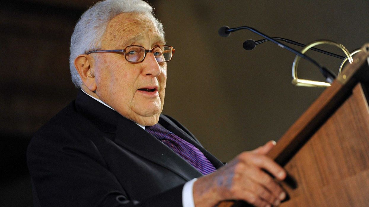 Nessuno si sta chiedendo perché il mondo è finito nel vortice del caos