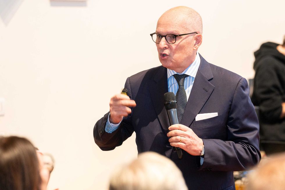 La confessione di Ricciardi: green pass voluto dai francesi