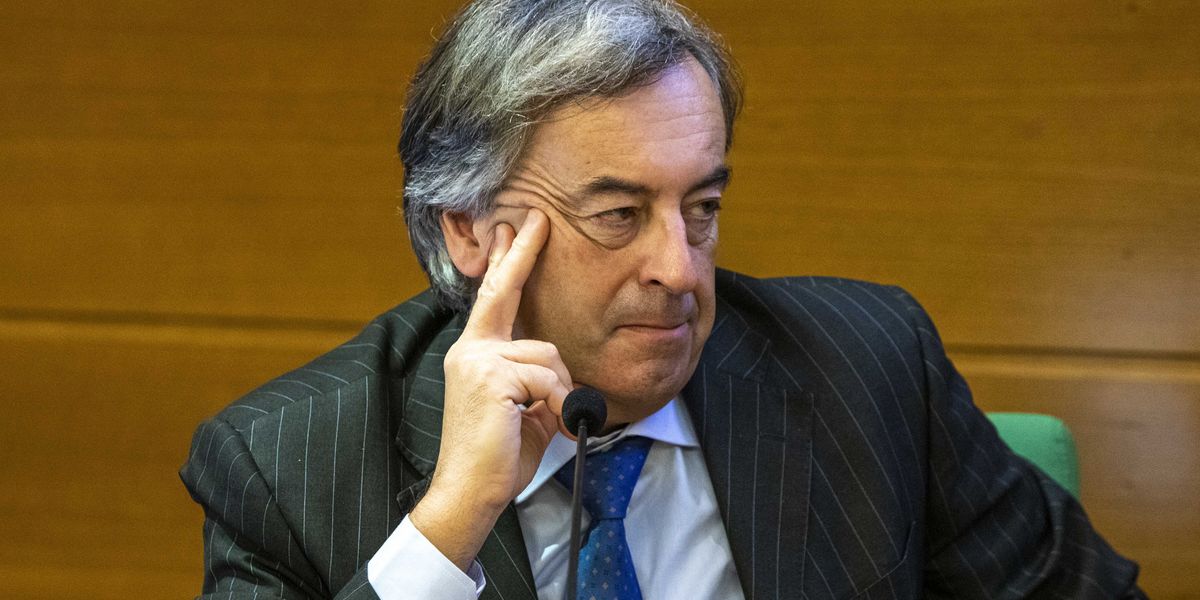Burioni sproloquia anche sul morbillo Burioni sproloquia anche sul morbillo
