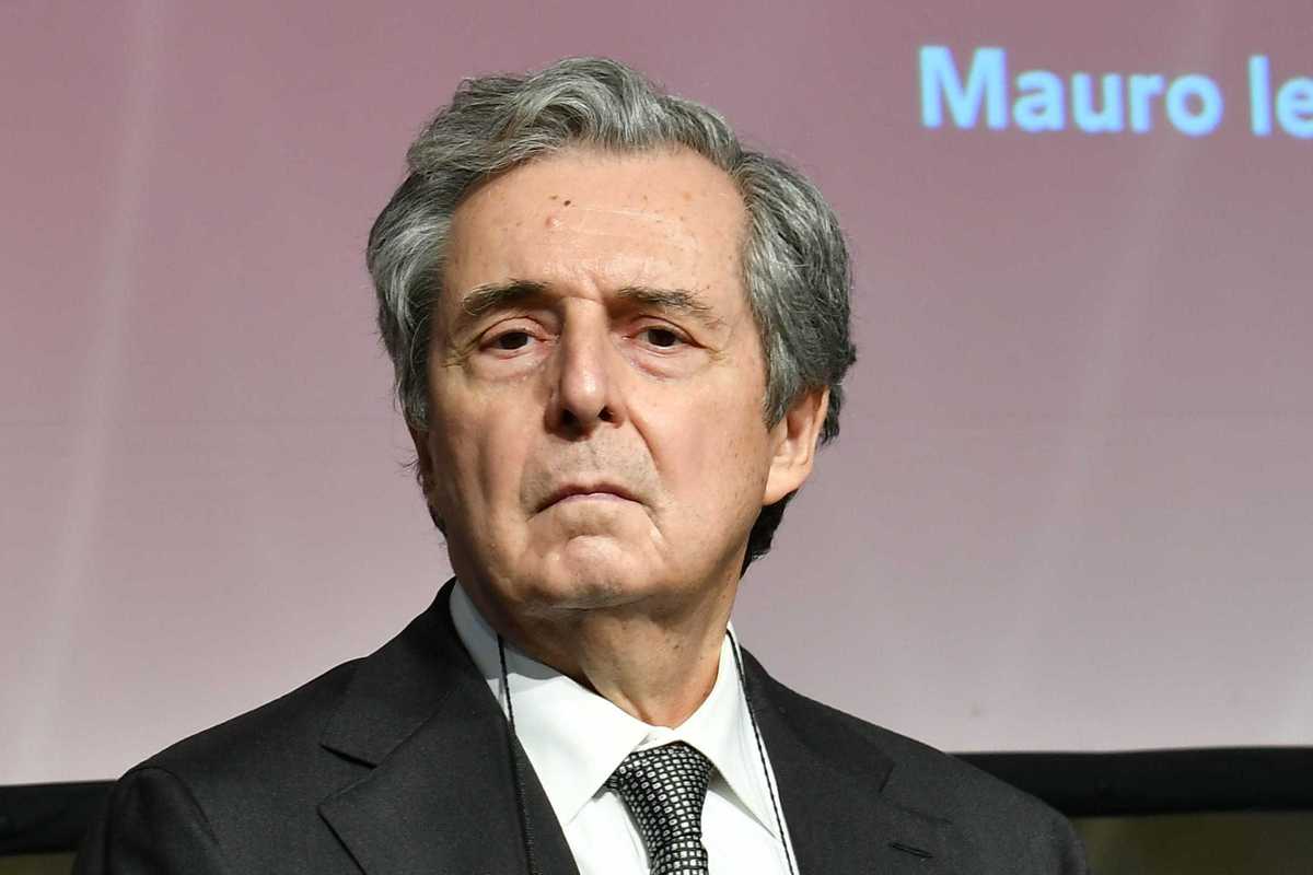 Carlo Galli: «Con l’intelligenza artificiale spariscono l’uomo e la verità»