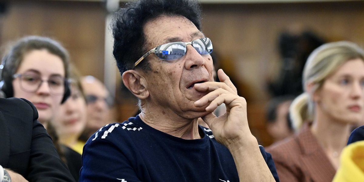 L’Anm si vede già senza poteri e recluta perfino Bennato contro la riforma L’Anm si vede già senza poteri e recluta perfino Bennato contro la riforma