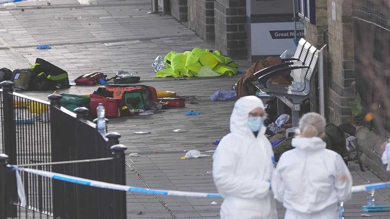 Mattanza sul treno: 11 feriti in Uk