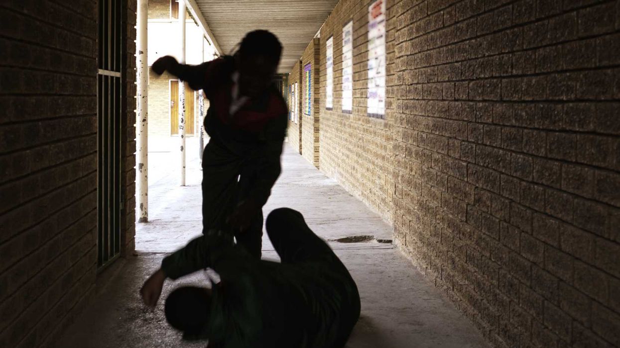 Invalido torturato da una baby gang. «Botte, sputi e bagno nudo al fiume»