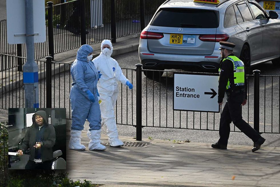 Coltellate sul treno in Inghilterra. Assalitore «seriale». Perché libero?