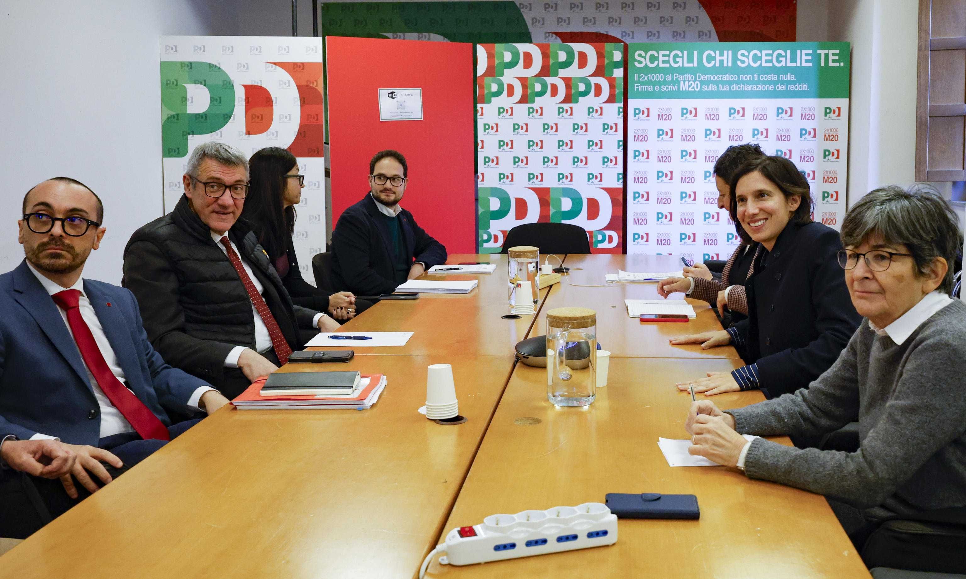 Solo la Schlein dà retta alle sparate di Landini. La Uil dice no allo sciopero