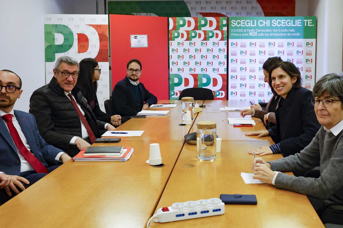 Solo la Schlein dà retta alle sparate di Landini. La Uil dice no allo sciopero