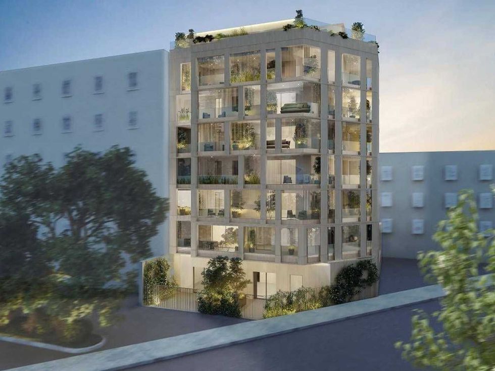 Viale Papiniano, il cantiere finisce sotto sequestro: per la Procura è nuova costruzione abusiva