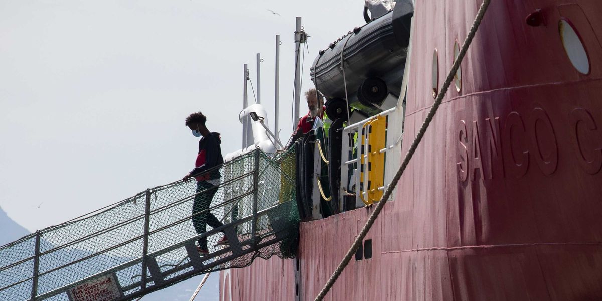 Hai capito le Ong: giro d’affari da 1,4 miliardi Hai capito le Ong: giro d’affari da 1,4 miliardi