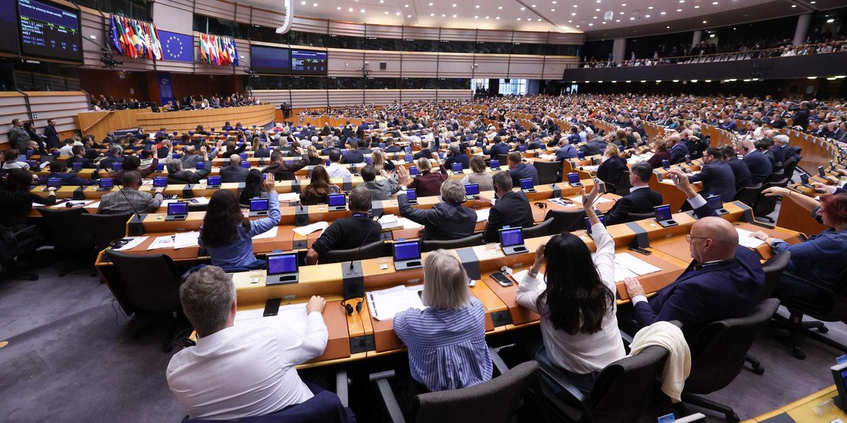 il centrodestra ue frega le sinistre purgata la norma green anti imprese da Laverita.info il centrodestra ue frega le sinistre purgata la norma green anti imprese