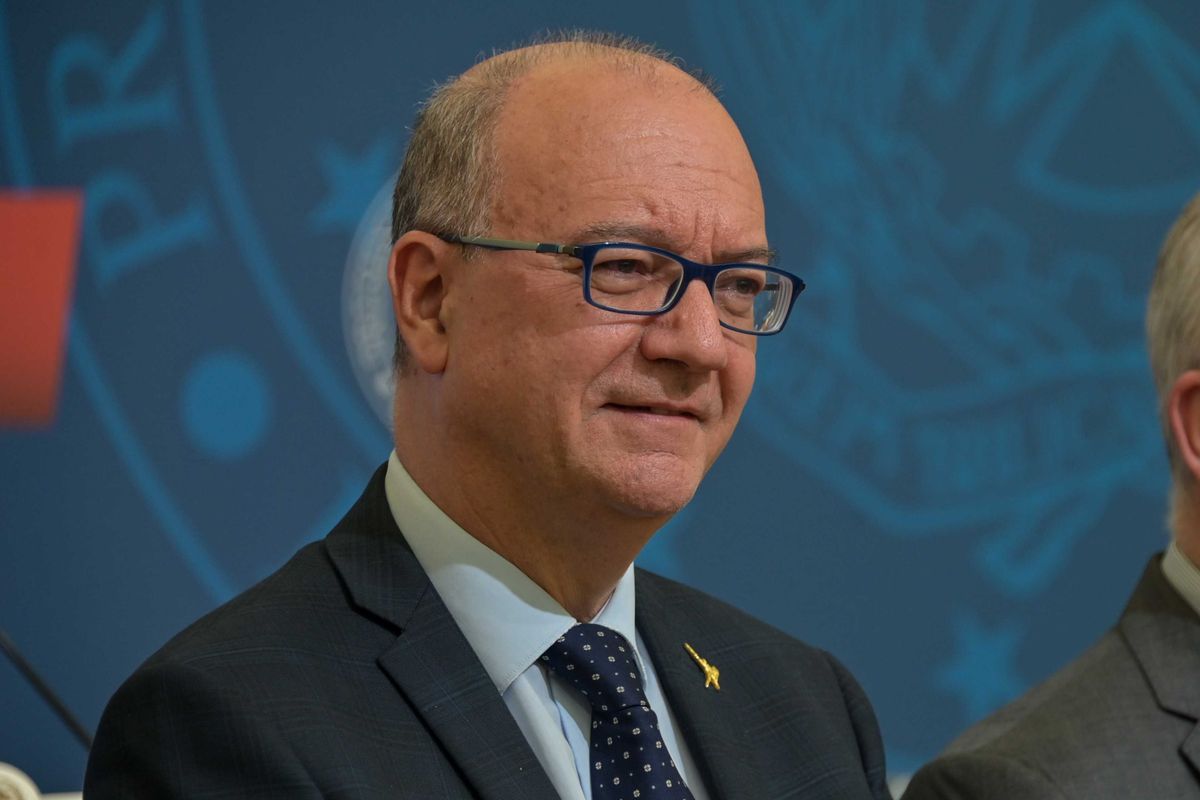 Valditara: «Nessun indottrinamento gender in classe»