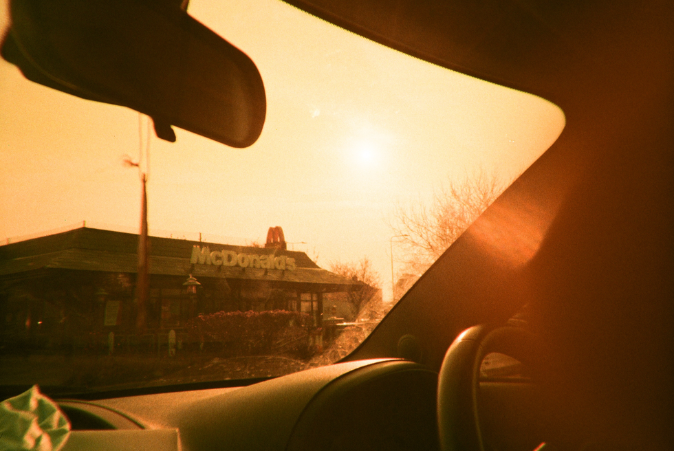 McDonald's, employee bonus, bad boss, corporate culture, Reddit, viral story, worker appreciation, low wages, fast food, employee gift