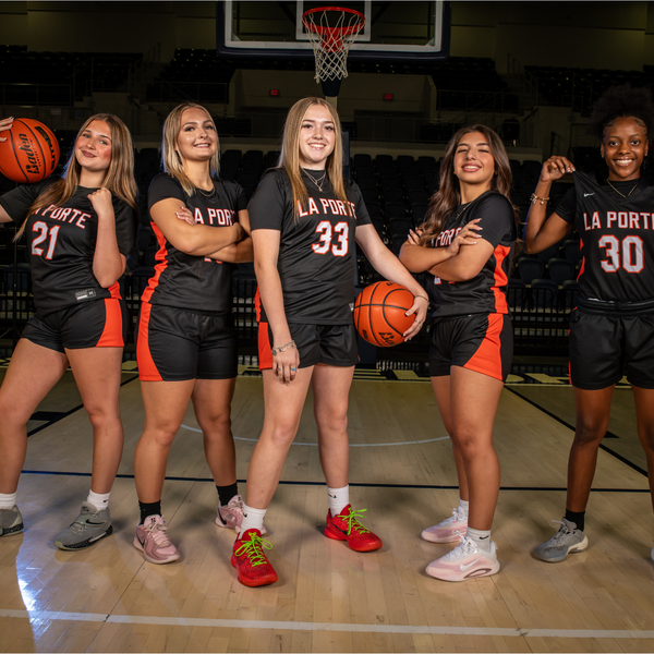 THE LAYUP LINE: No. 11 La Porte Bulldogs