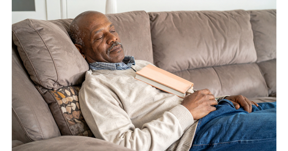 Man taking afternoon nap hears odd 'popping' noises—minutes later, a stranger pulls him to safety