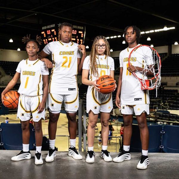 THE LAYUP LINE: Venzant has No. 21 Nimitz rolling