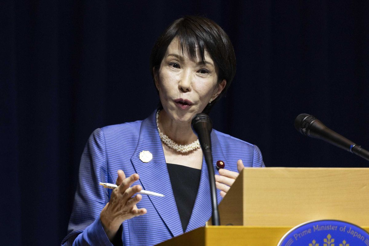 Il Dragone «sputa fuoco» su Tokyo