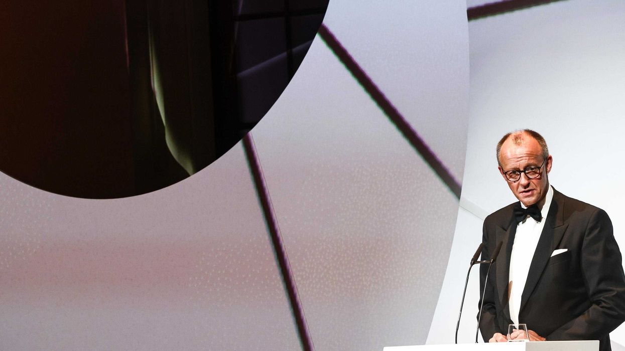 Merz abbatte il prezzo dell’energia per legge