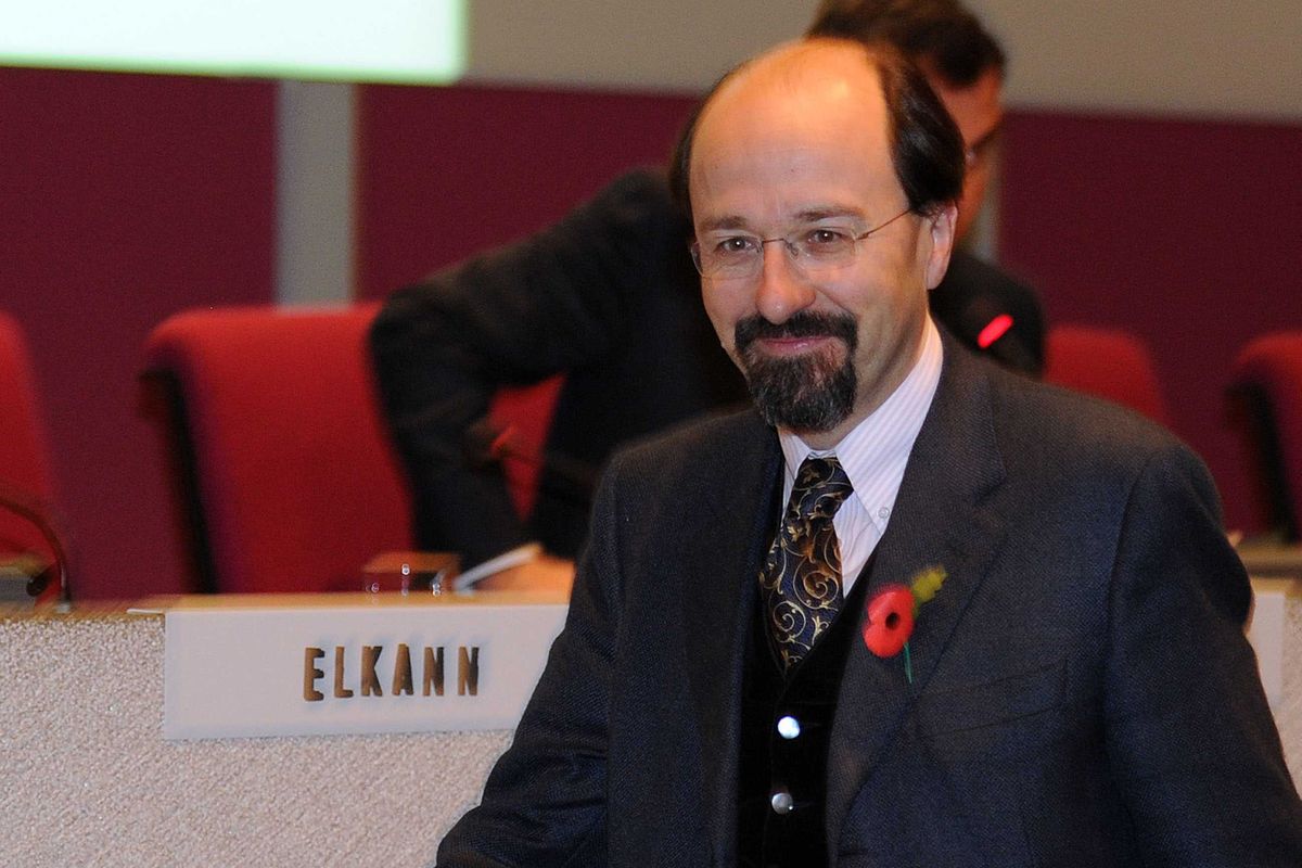 Gridano al fascismo inesistente per giustificare la loro intolleranza