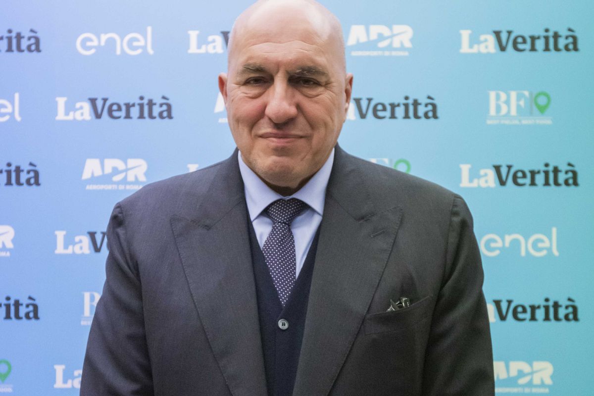 Crosetto manda l’Onu in pensione. «Ha l’encefalogramma piatto»