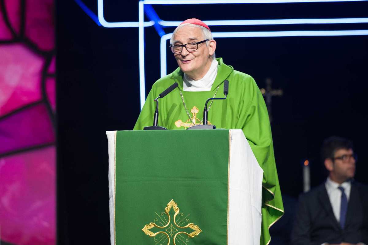 Il capo della Cei cerca operai a basso costo