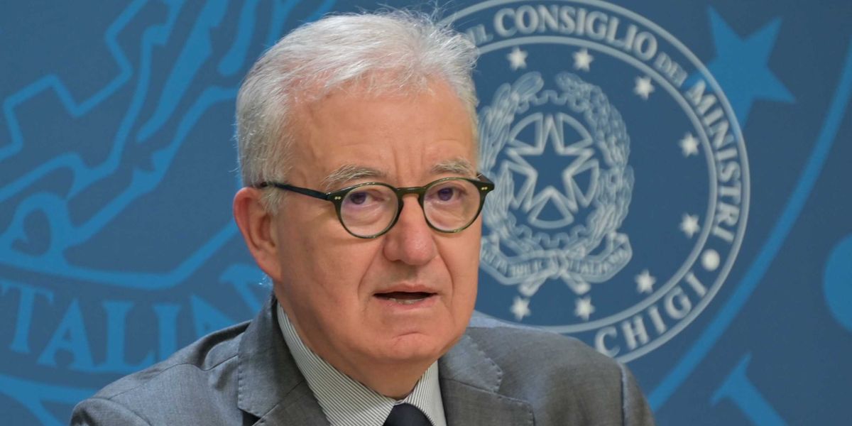 «Sulla droga sentenze stupefacenti» «Sulla droga sentenze stupefacenti»