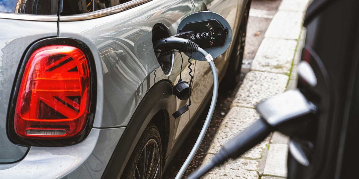 I veicoli elettrici non fanno calare la CO2 I veicoli elettrici non fanno calare la CO2