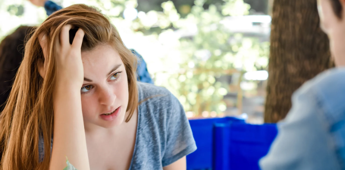 bored, boring conversation, bored woman, bad conversation, talking too much, people skills.