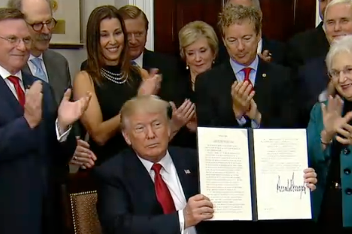 Fearing Midterm Ruin, Trump Blinks On Obamacare --Yet Still Aims To Gut Program