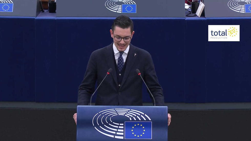 Terre rare: «L'Europa ha consegnato la sovranità industriale alla Cina»