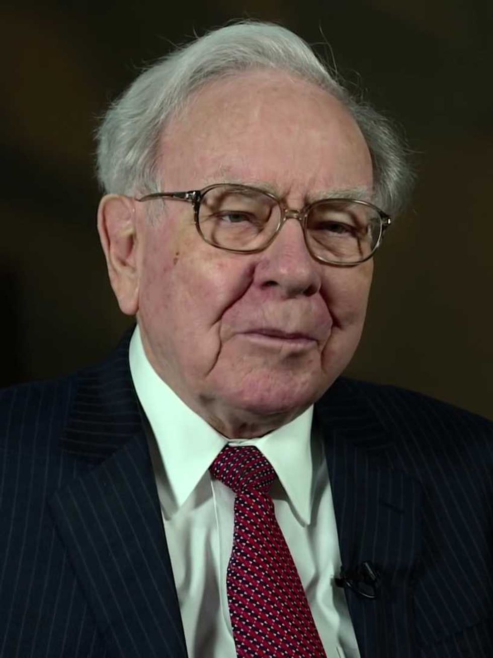 Billionaire Warren Buffett shares the one simple investment 'formula' to make everyday people richer